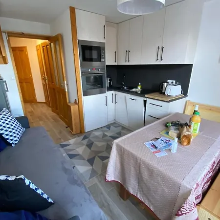 Signal 302 For 6 Person *