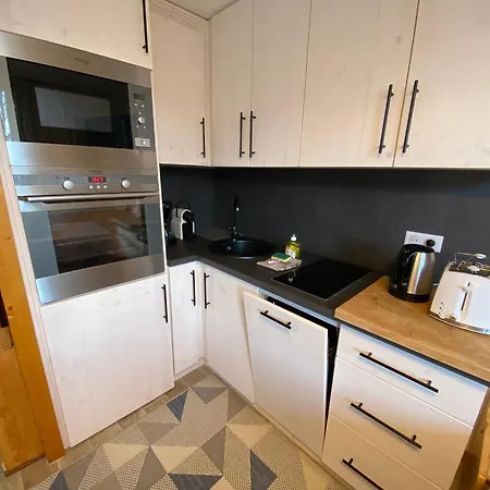 Signal 302 For 6 Person La Plagne