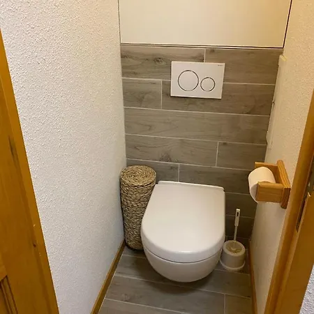 Signal 302 For 6 Person Apartment