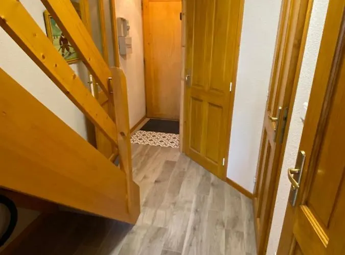 Signal 302 For 6 Person Apartment