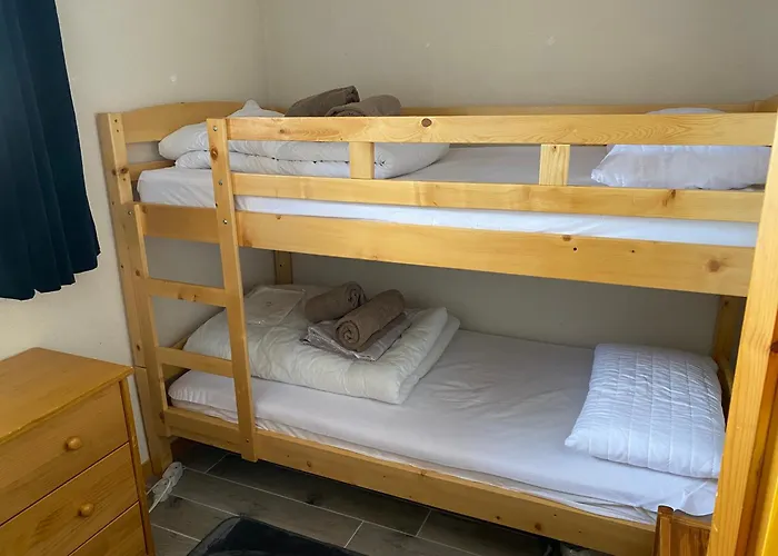 Signal 302 For 6 Person Apartment *